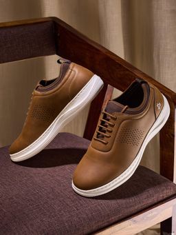 Campus - ELAN-28 Tan Men Sneakers