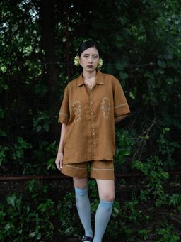 URNAM - Brown Zest Collar Neck Linen Shirt