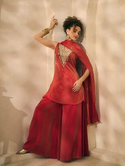 Deebaco - Red Lurex Embroidered Neck Patch Kurti with Palazzo and Dupatta