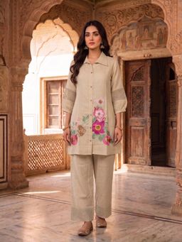 INDDUS - Women Floral Thread Embroidered Co-Ords Set