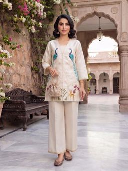 INDDUS - Women Animal Thread and Sequinned Embroidered Co-Ords Set