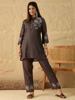 INDDUS - Women Floral Printed and Sequinned Embroidered Co-Ords Set