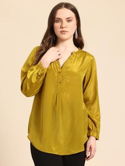 Qurvii - Green Solid Regular Fit Top