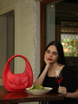 HIE - Red Bella Top Handle Bag (M)