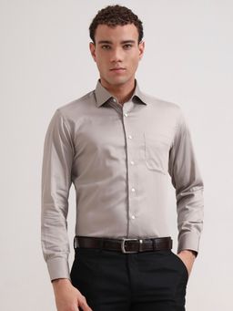 JadeBlue - Men Brown Pure Cotton Solid Slim Fit Formal Shirt