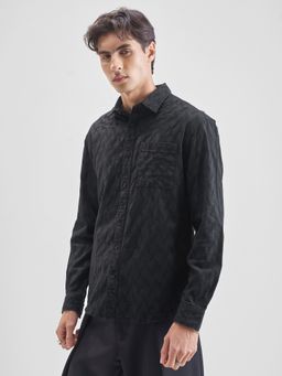 HIGHLANDER - Men Black Dobby Textured Relaxed Casual Shirt