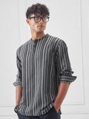Navy Blue color option, Currently selected