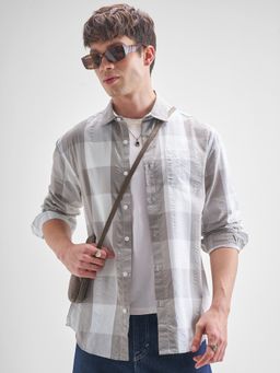 HIGHLANDER - Men Grey Seer Sucker Relaxed Checked Casual Shirt