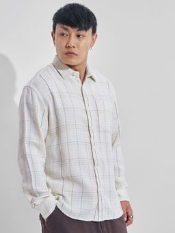 HIGHLANDER - Men Cream Textured Dobby Fancy Yarn Casual Checked Shirt