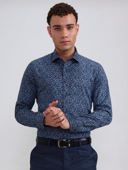Wyre - Men Blue Satin Printed Slim Fit Party Wear Shirt
