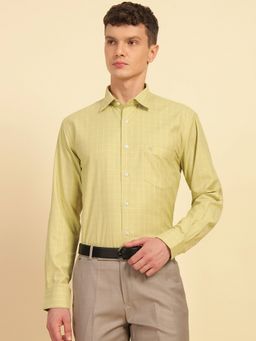 Cantabil - Men Olive Breathable and Soft with Color Fastness Regular Fit Shirt