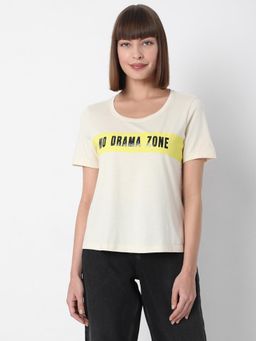 VERO MODA - Women Typography Beige T-shirt
