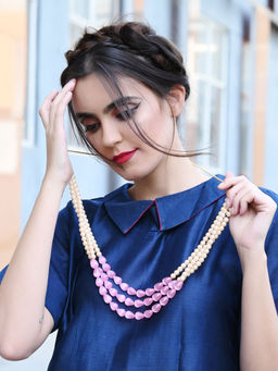 Odette - Elegant White and Pink Pearl Chain