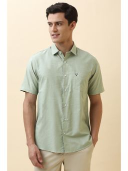 Allen Solly - Men Green Solid Half Sleeves Casual Shirt