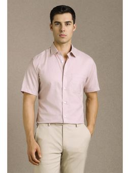 Louis Philippe - Men Pink Solid Half Sleeves Formal Shirt