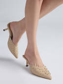 Cream color option, Currently selected
