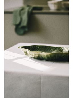 H&M - Green Large Stoneware Serving Bowl
