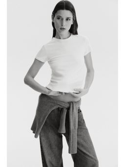 H&M - Women White Fitted T-Shirt