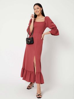Styli - Burgundy 3/4 Sleeves Ruffled Hem Split Detail Woven Maxi Dress