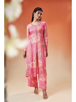 THREE-THREE - Pink Fiber Round Neck Floral Kurta with Pant