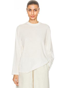 Fear of God ESSENTIALS - Classic Fit Long Sleeve Tee