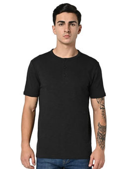 GAP - Men Black Half Sleeve T-shirt