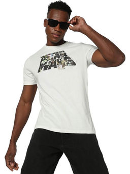 GAP - Men White Character-Based Regular Fit Round Neck T-shirt