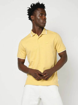 GAP - Men Yellow Half Sleeve Polo T-shirt