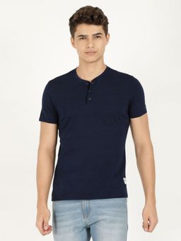 Wrangler - Men Solid Blue T-Shirt (Regular)