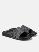 Black color option, Currently selected