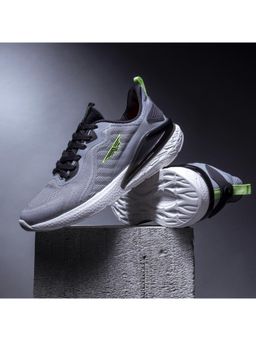 Red Tape - Men Grey Walking Shoes