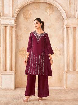 Tikhi Imli - Women Maroon Embellished & Sequined Silk Blend Kurta with Pant