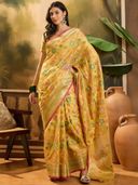 Gold color option, Sold out, Currently selected