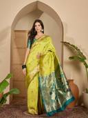 Green color option, Sold out, Currently selected