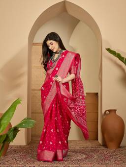 KIMISHA - Women Magenta Printed Chiffon Saree with Unstitched Blouse