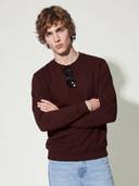 Burgundy color option