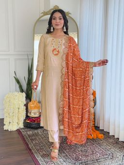 Odette - Cream Solid Embroidered Kurta With Pant And Dupatta