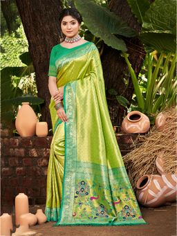 Fashion Petals - Parrot Green Kanjivaram Silk Woven Work Saree With Unstitched Blouse