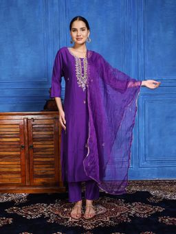 MEENA BAZAAR - Purple Women Embroidered Thread Work Kurta with Pant and Dupatta