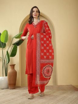 MEENA BAZAAR - Red Printed Kurta with Pant and Dupatta