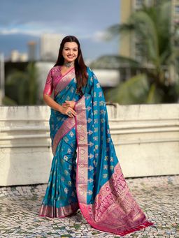 ELITE WEAVES - Blue Soft Silk Zari Woven Ikkat Patola Saree With Unstitched Blouse