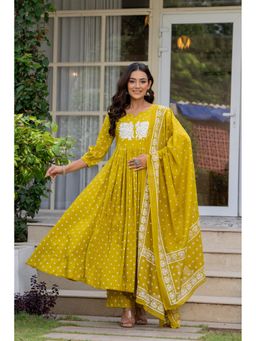 MIZAZJAIPUR - Mustard Floral Thread Work Anarkali Kurta With Pant And Dupatta