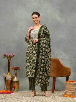 MEENA BAZAAR - Women Green Floral Printed Kurta with Pant and Dupatta