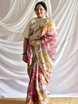Sundarii - Multi-Colour Malang Kota Doria Saree with Unstitched Blouse