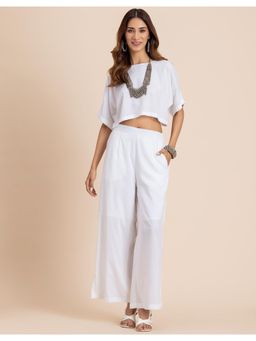 Moomaya - Round Neck Rayon Co-Ord Set In White (Set of 2)