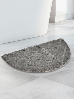 At Home by Nilkamal - Diamond D Shaped Polyester 16 x 31 Anti Skid Bath Mat (Grey)