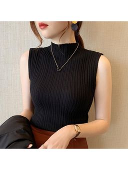 Outzidr - Black High Neck Sleeveless Flat Top