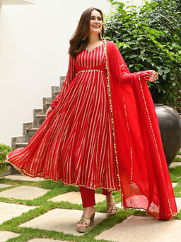 Urbanstree - Aarti Anarkali Kurta with Pant & Dupatta (Set of 3)