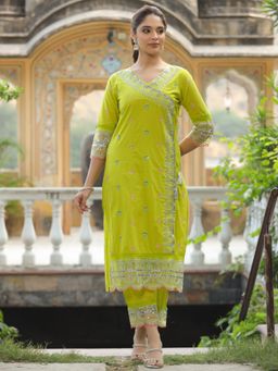 FASHOR - Lime Green Solid Zari Embroidered Kurta with Palazzo (Set of 2)