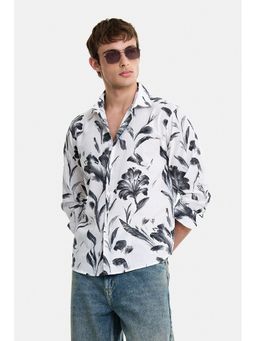 Snitch - White Floral Full Sleeves Regular Casual Shirt